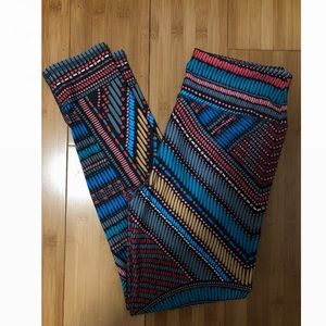 FREE Evolution & Creation Crop Leggings